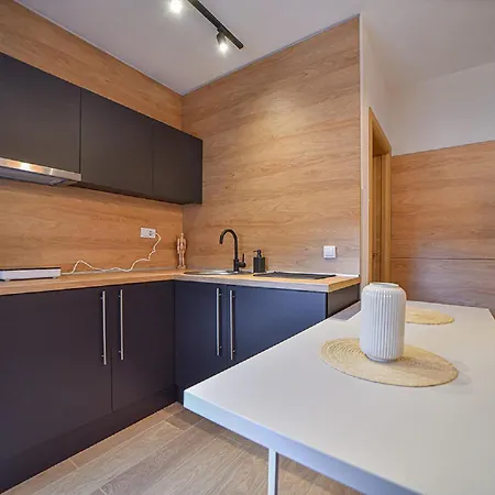 Beli Bor 3* Zlatibor